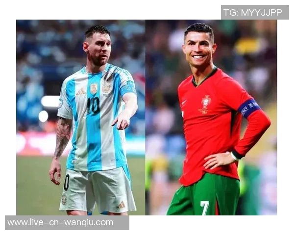 C罗回应鲁尼称梅西更好表示尊重并不生气