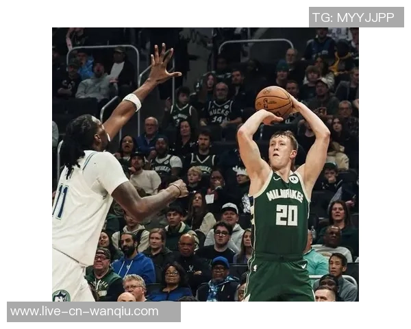 AJ格林续约雄鹿四年4500万续写三分传奇连续三年命中率超四成