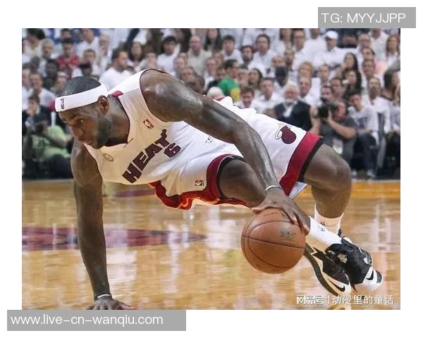 詹姆斯谈客场胜利：与高水平球队激战至最后时刻展现团队韧性