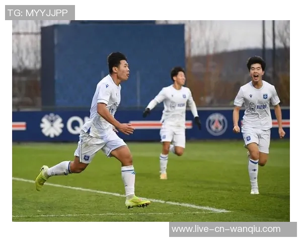 中国犀旺队顽强拼搏90分钟绝平大巴黎U19遗憾点球大战落败