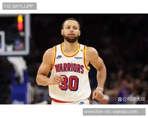 快船与勇士上半场激战小卡表现出色库里紧追不舍比分胶着仅差4分