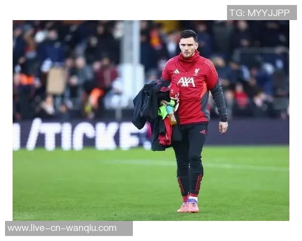 利物浦宣布终止罗伯逊转会热刺交易引发热议