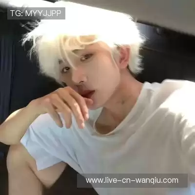 伍煦羿